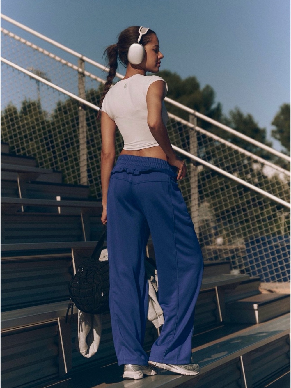 ✨ NWT Free People FP Movement "Tie Breaker" Performance Pants -Blue Indigo ✨